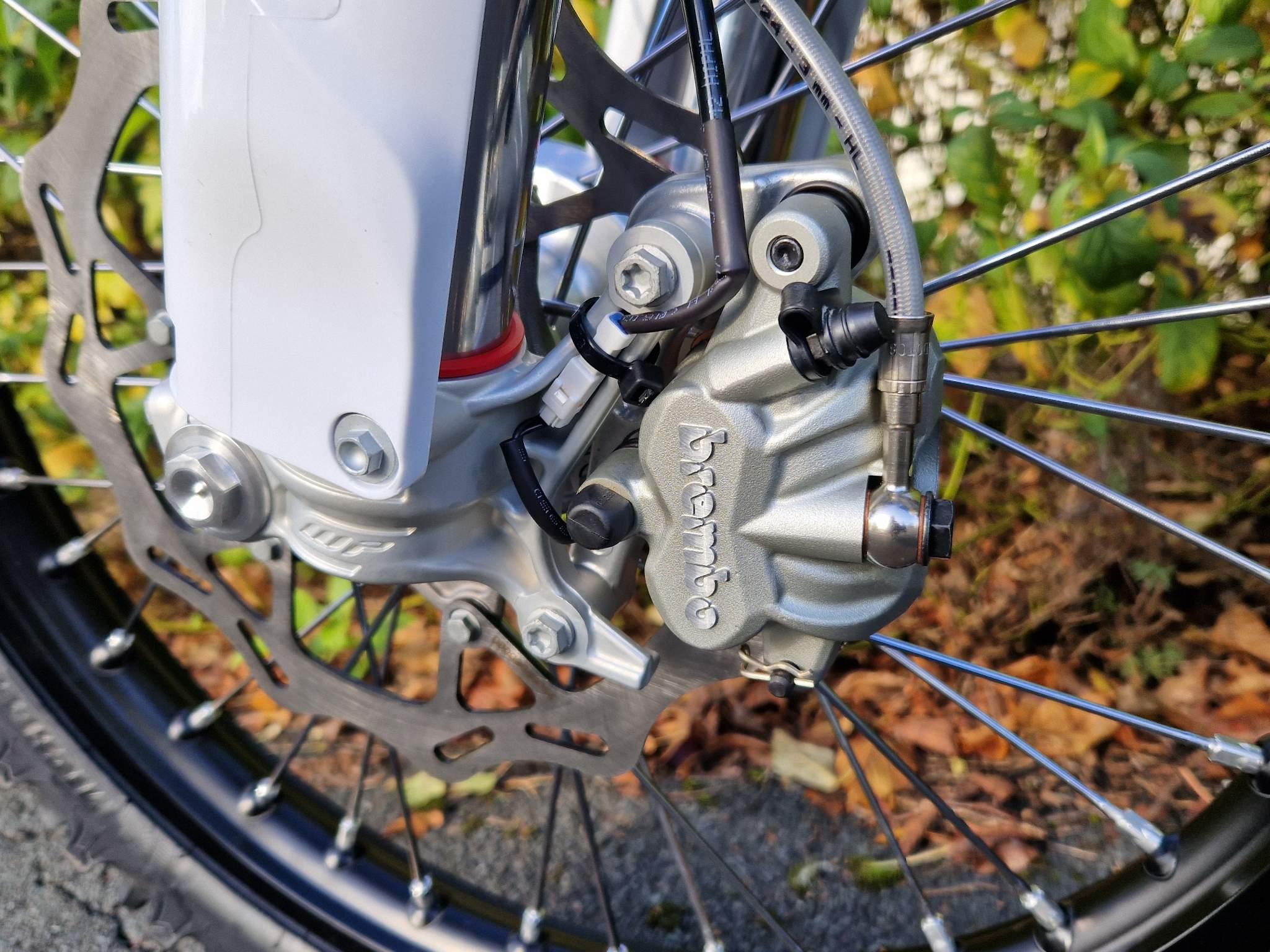 SOLD 2025 Husqvarna 250 X-Ring